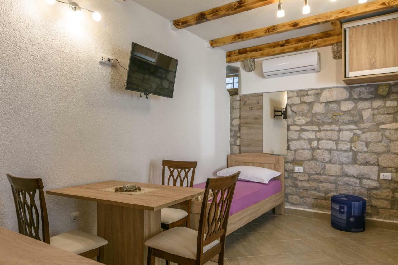 Lorena Trogir Ngoại thất bức ảnh